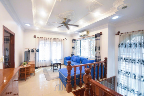 VILLA WITH POOL in TONLE BASSAC