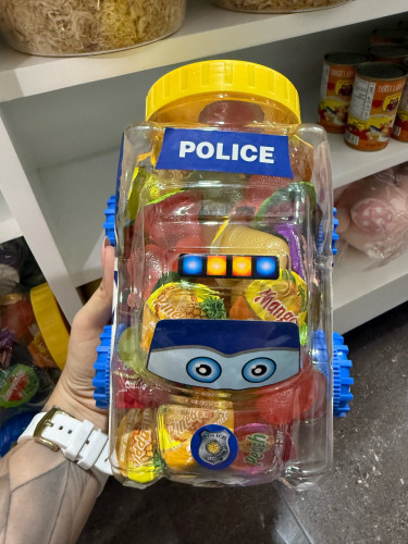 ចាហ៊ួយរូបឡាន&ចាហ៊ួយកញ្ចប់