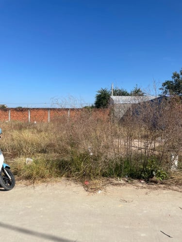 ដីលក់ធូៗ