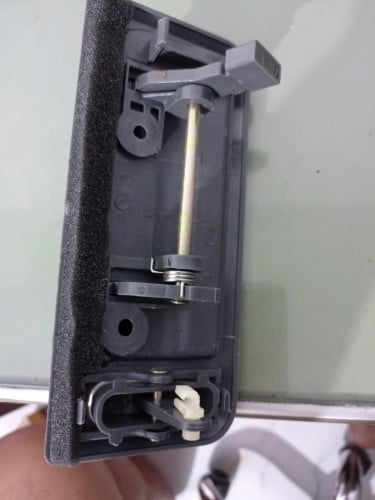 ដៃទ្វារឡាន