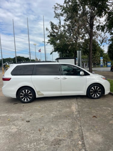 លក់ដូសេរី 011/V6 ប៉ុងមួយហ្វូលពេញ អូតូបី