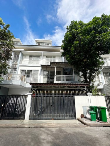 វីឡាកូនកាត់ LB សម្រាប់ជួល នៅបុរីប៉េងហ៊ួតបឹងស្នោរ