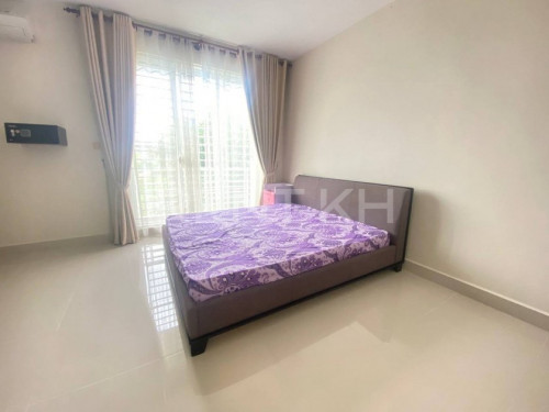 - វីឡាកូនកាត់សម្រាប់ជួលនៅសែនសុខ ផ្លូវម៉ុងឬទ្ធី / Link villa for rent Borey Peng Huot Mong Rithy