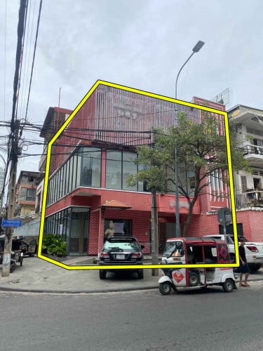 ហាងសំរាប់លក់ដូនពេញ  /  Shop for Sale Daun Penh