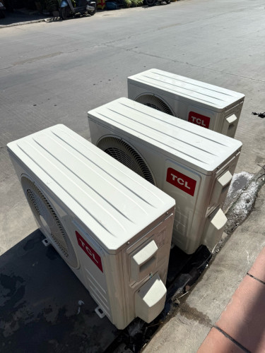 ម៉ាសុីនត្រជាក់ TCL 2.5hp មួយទឹកៗមេស្អាតៗ មានច្រើនគ្រឿងតម្លៃធូរៗ