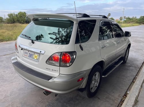 02 ប៉ុងពីលក់ប្រញ៉ាប់លុយ