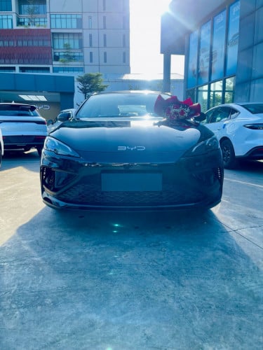 BYD Seal 5 Super Hybrid 2025