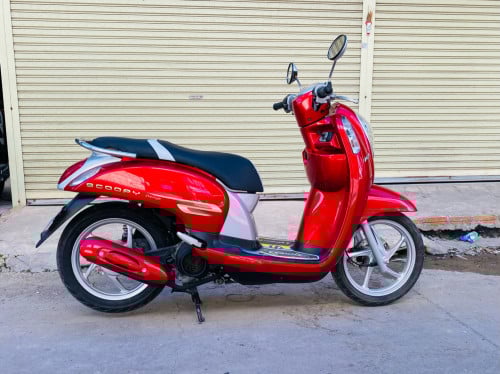 Honda Scoopy