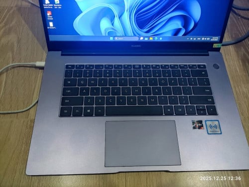 Huawei matebook D15