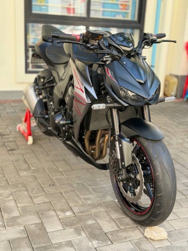 Kawasaki Z1000