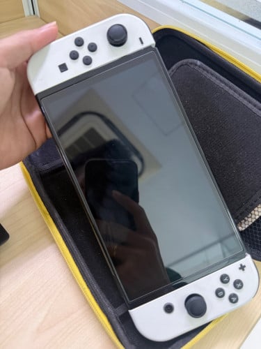 Nintendo Switch Oled ពណ៍ស full set