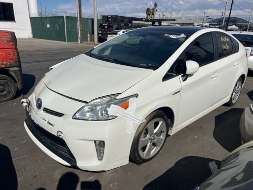 Prius 2012 Deluxe Solar ដល់ផែ 27-12-25