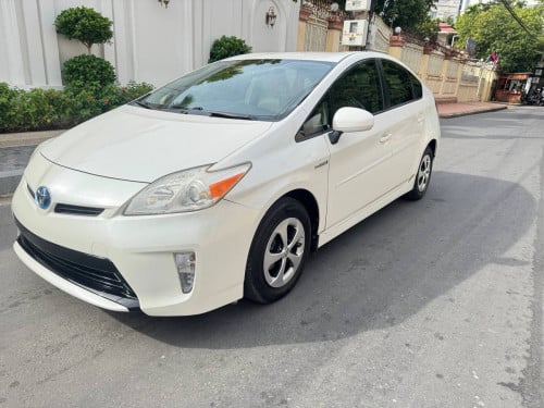 Toyota Prius 2012 ពណ៍ស option2