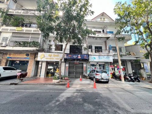 ផ្ទះសម្រាប់ជួល​ខណ្ឌដូនពេញ