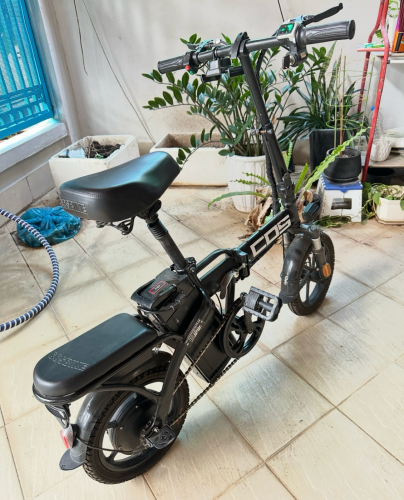 កង់​អាគុយ​