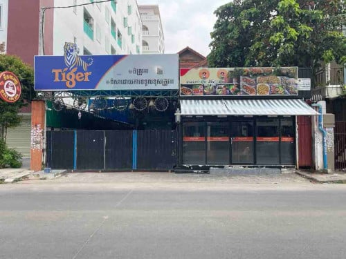 ផ្ទះវីឡា២មុខក្រោយបើកអាជីវកម្មសម្រាប់ជួល នៅសង្កាត់ផ្សារដើមថ្កូវ