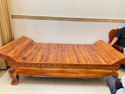 គ្រែនាងលក់ ឡៃឡុងតម្លៃធូរ