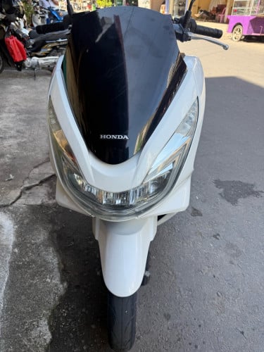 ថ្មីមិនដែលជួប