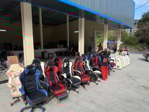 កៅអីធំៗល្អ