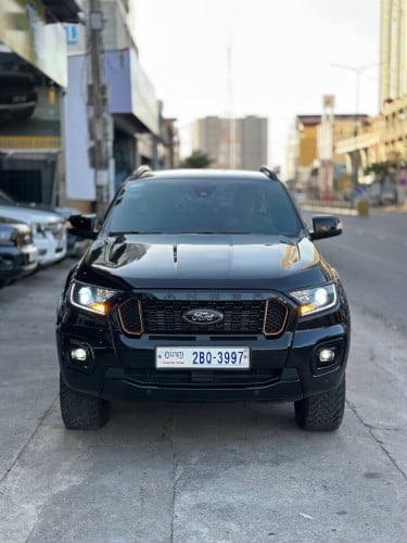 [ស្កុតមួយជុំ] Ford Wildtrak 2022 ពណ៍ខ្មៅ ម៉ាសុីន Bi-Turbo