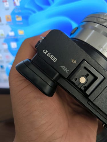 លក់ Sony A6400 ជាមួយ Kit lens