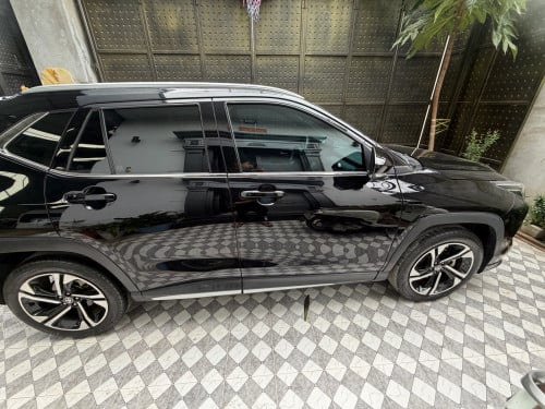 លក់ឡានToyota 2024