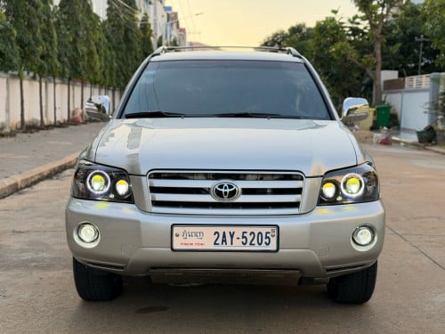 04 - ប៉ុង​.1 limited . កៅអី 3ជួរ