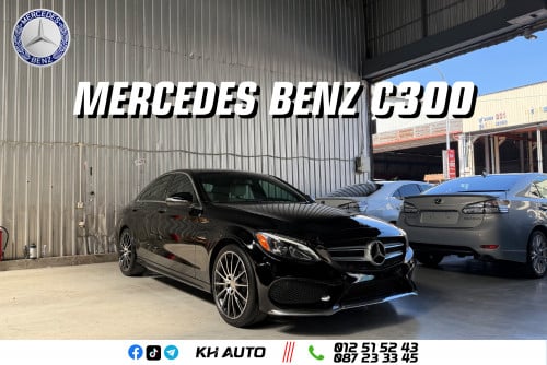 2015 Mercedes-Benz C300 AMG Line 9មុឺនម៉ៃហ្សុីន ភ្លើងខាងក្នុងហ្សុីន3ពណ៌,មានកៅអីក្តៅត្រជាក់