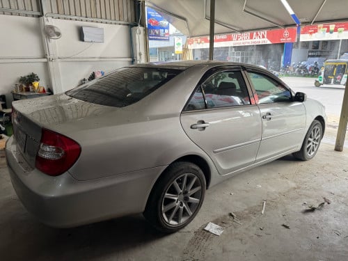 Camry បាឡែនឡានស្អាត 2003 Le ABS