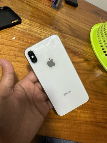 iPhone X ម៉ាសុីដំណើរធម្មត្តា តែអេក្រង់អត់ចេញ ដូរអេក្រង់មួយប្រើម៉ាអេម