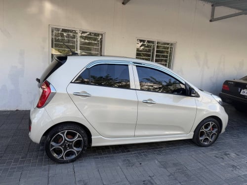 Kia morning 2012 full option