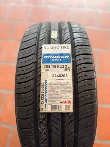 សំបកកង់ KUMHO 285/45R22