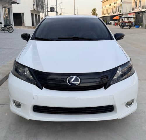 Lexus HS250h 2010 សសុិន ឡានកាត់ បង់ពន្ធ