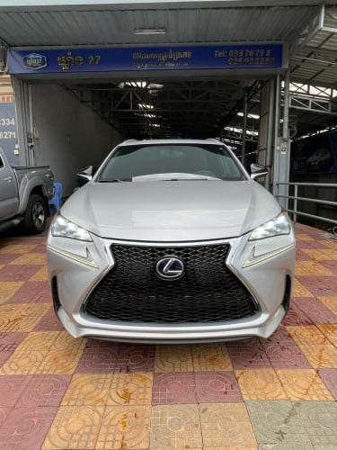 Lexus Nx 200T F-sport ក្នុង cherry mile តិច