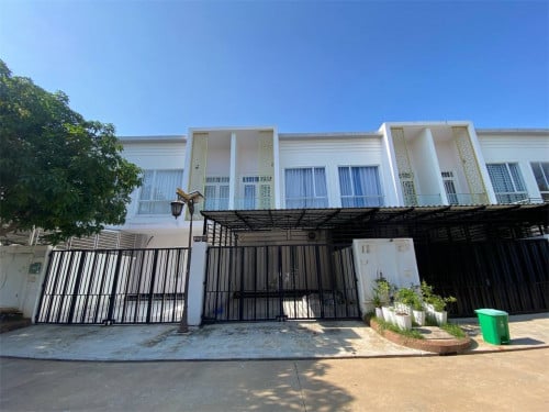 Link Villa LH1 for rent Borey The Flora 6A