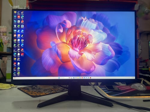 MSI MAG 27inch 180hz = 165$