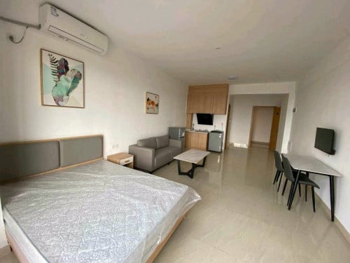 New condo room for rent $190