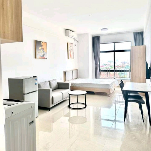 New condo room for rent $190