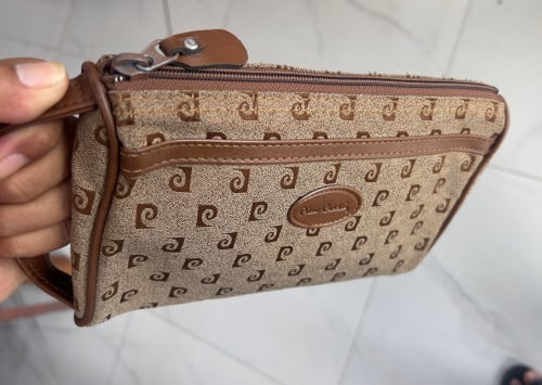 pierre cardin clutch bag🥇ធានា​គុណភាព​នៅថ្មី90% របស់ចំ👉តំលៃ​ 15$📦រួម​ដឹកផ្ញើ​ជូន