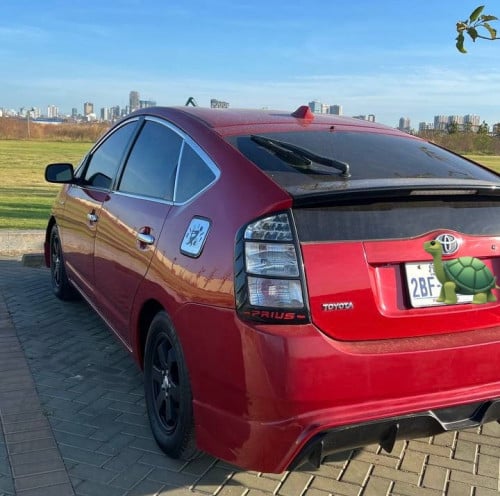 Prius 06 Full option រថយន្តថ្មីណាស់អាគុយABSម៉ាសុីនល្អទឹកថ្នាំហ្សុីន អត់ច្រេះ អត់បុក