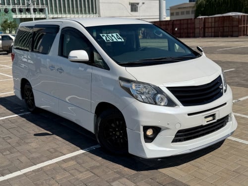 Toyota Alphard 2014 ( ក្រដាសពន្ធថ្មី )