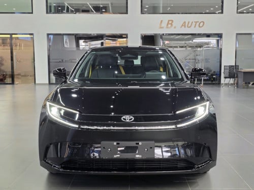 Toyota BZ5 550km 2025