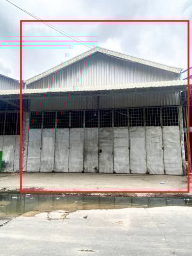 ឃ្លាំងសម្រាប់ជួល នៅបឹងតាម៉ាត