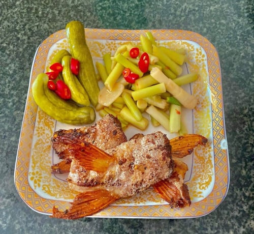 ជ្រក់ទំពាំងព្រិច