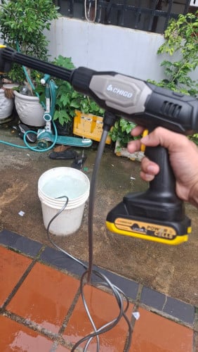 ឧបករណ៏លាងឡាន