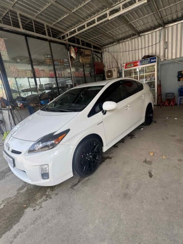 ឡានថី្មដាច់ទិញពីម្ចាស់ទី1