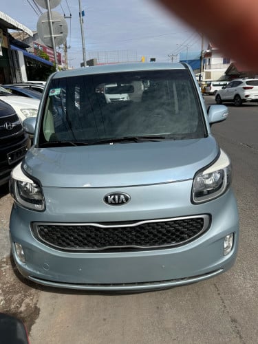 ឆ្នាំ2013 ដាច់7700$