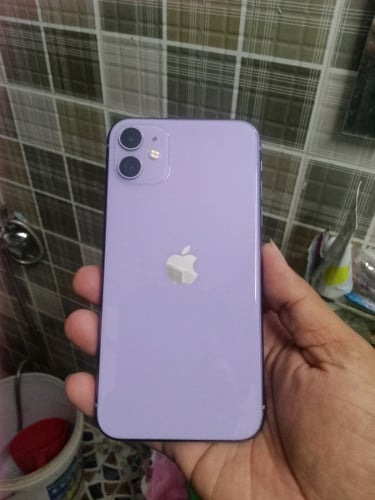 លក់ប្រញាប់លុយ iphone 11 អេក្រង់GX សុីន មានស្កេន 128g ប្រើបានស៊ីម2 នៅស្អាត 98 99% អត់ចប់អីទាំងអស់