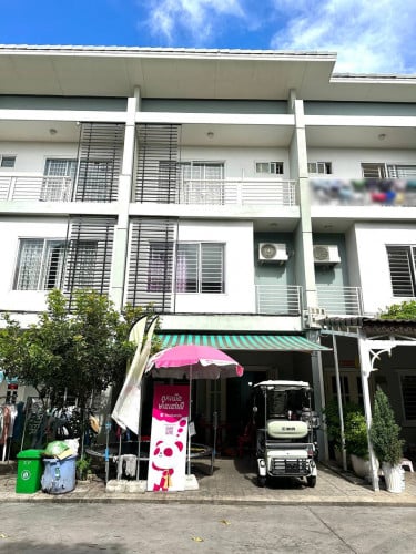 វីឡាកូនកាត់LC2 សម្រាប់លក់ នៅបុរីប៉េងហ៊ួត បឹងស្នោរ