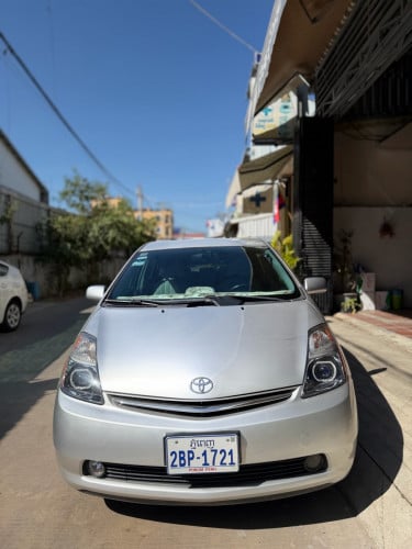 លក់prius08កូដសុីន១ជុំ បាត់ខ្ចីអត់បុក ជិះស្រួល